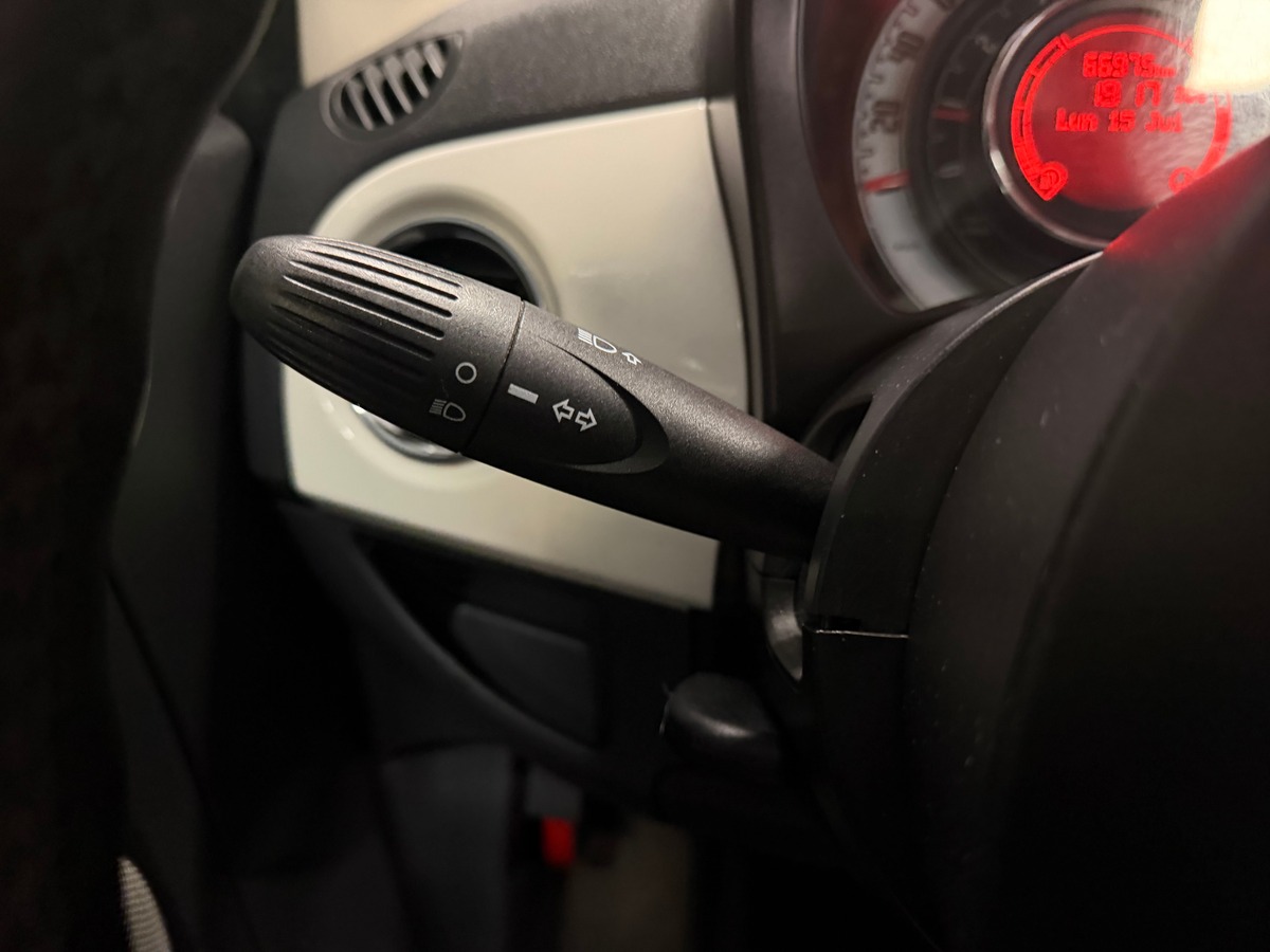 Fiat 500 1.2 69 Climatisation / Toit Panoramique