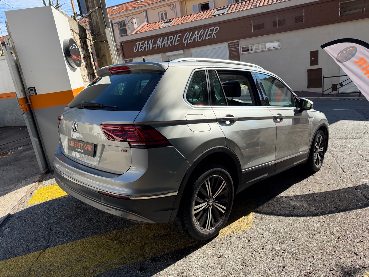 Volkswagen Tiguan 1.4 TSI 150 CV / Carat / Toit Ouvrant / Caméra /Virtual/  Voyant SOS