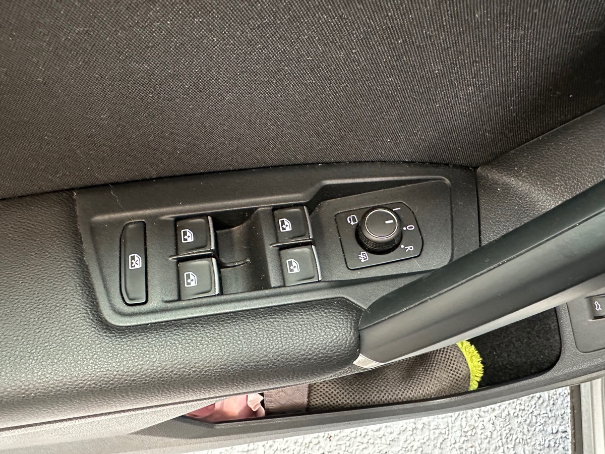 Volkswagen Tiguan II 2.0 TDI 150 BLUEMOTION TECHNOLOGY CARAT EXCLUSIVE BV6