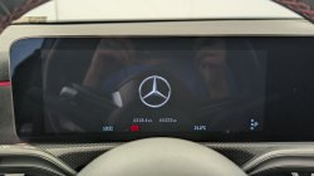 Mercedes-Benz Classe A 200 7G-DCT AMG LINE