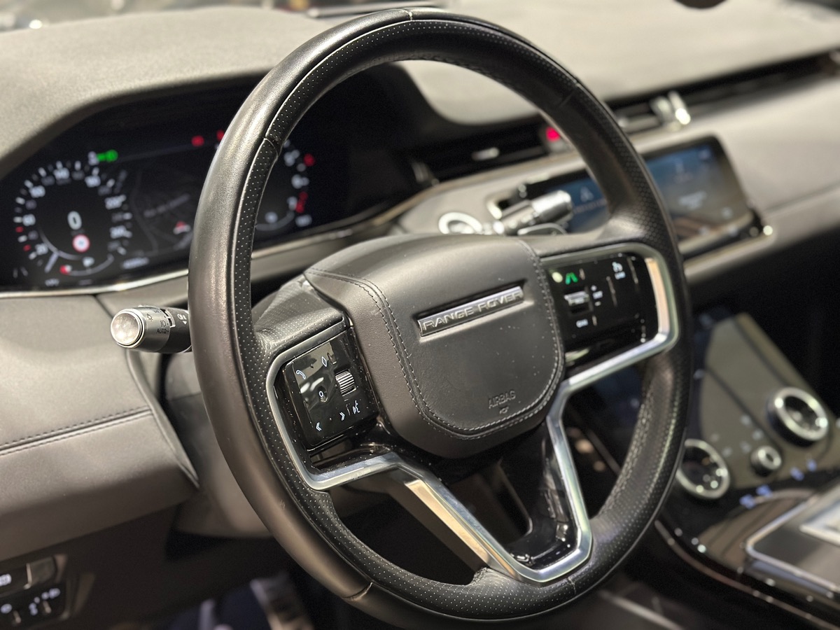 Land-Rover Range Rover Evoque Mark II P300e AWD R-Dynamic BVA8 309 ch