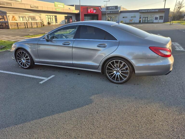 MERCEDES CLS 265 ch | Intérieur cuir