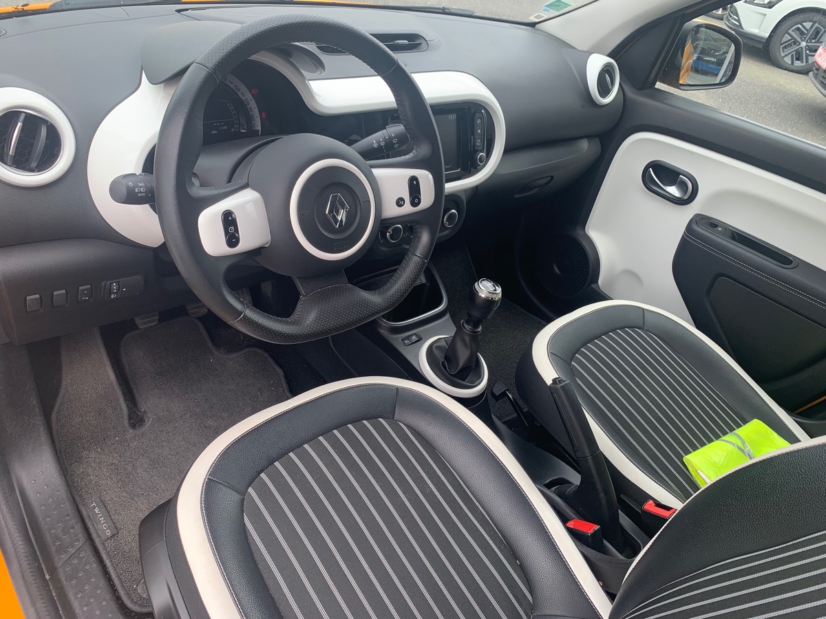 RENAULT Twingo 75 ch | INTENS | 1iére main | Ecran tactile | Radar arriére | Entretien constructeur