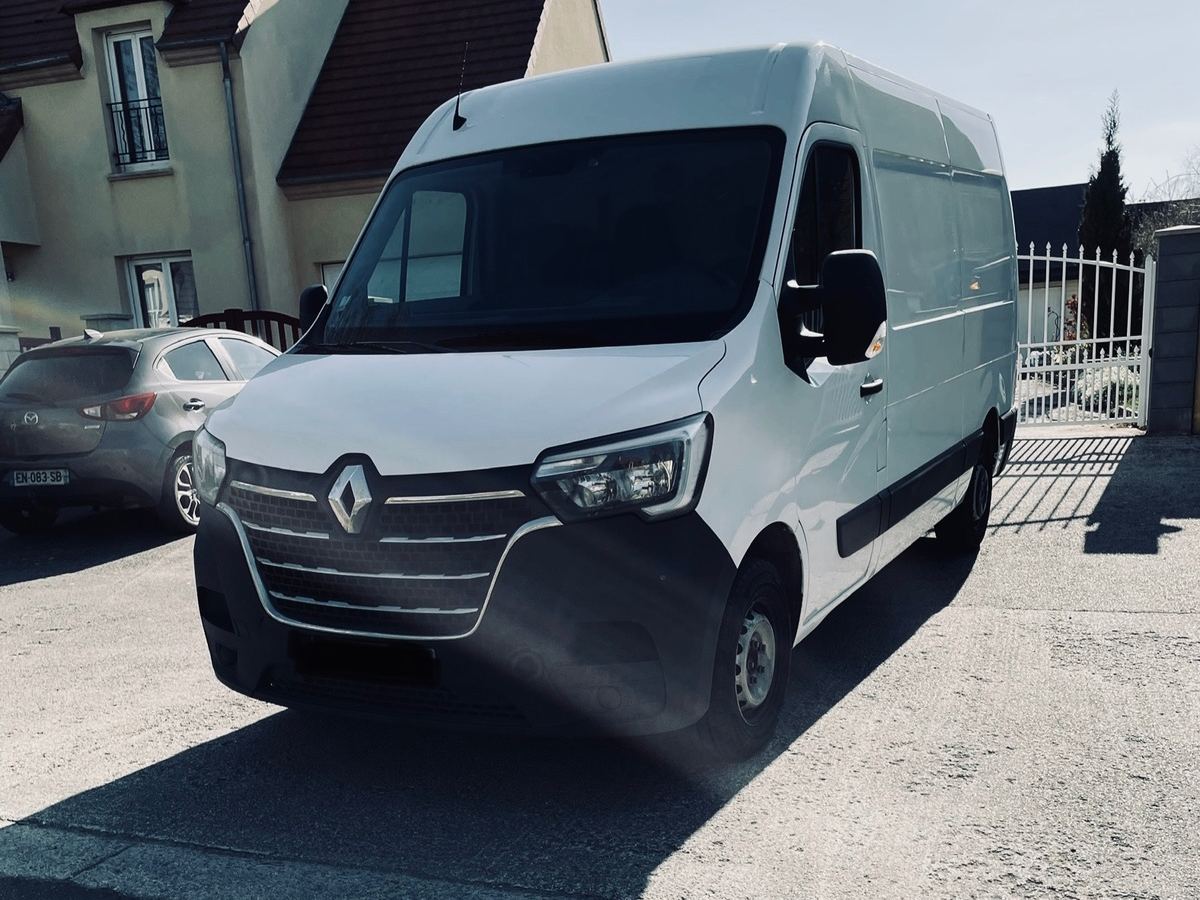 RENAULT Master 2,3 dci grand confort 180 cv