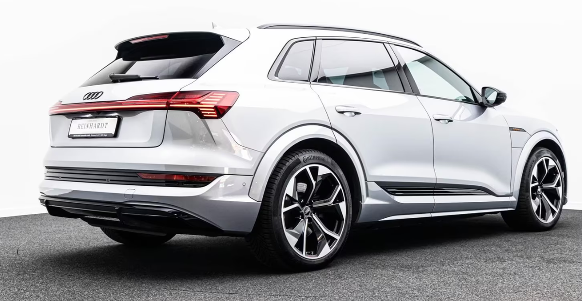 Audi e-tron S 503ch e-quattro Sport S-Line Toit ouvrant Bang&Olufsen Attelage