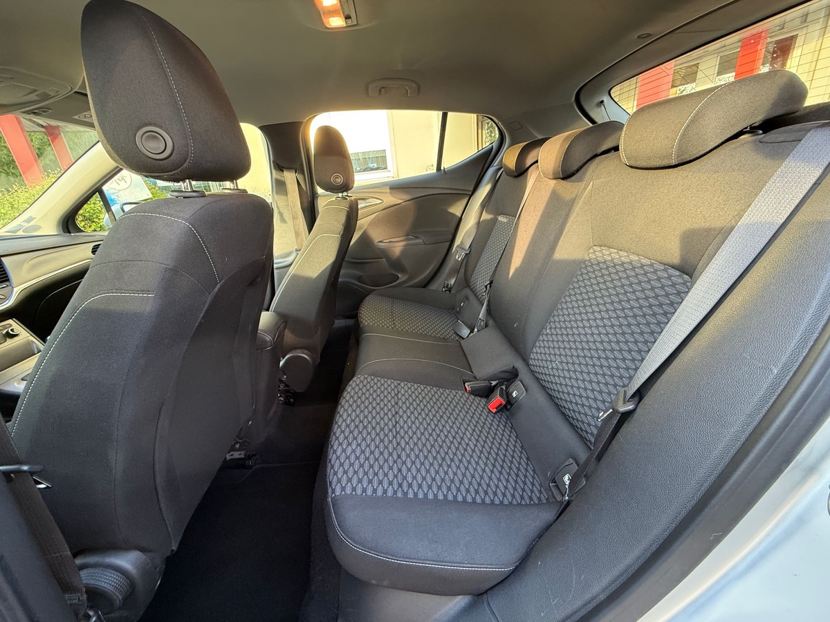Opel Astra 1.6 CDTI 110 CV Business 4XCB