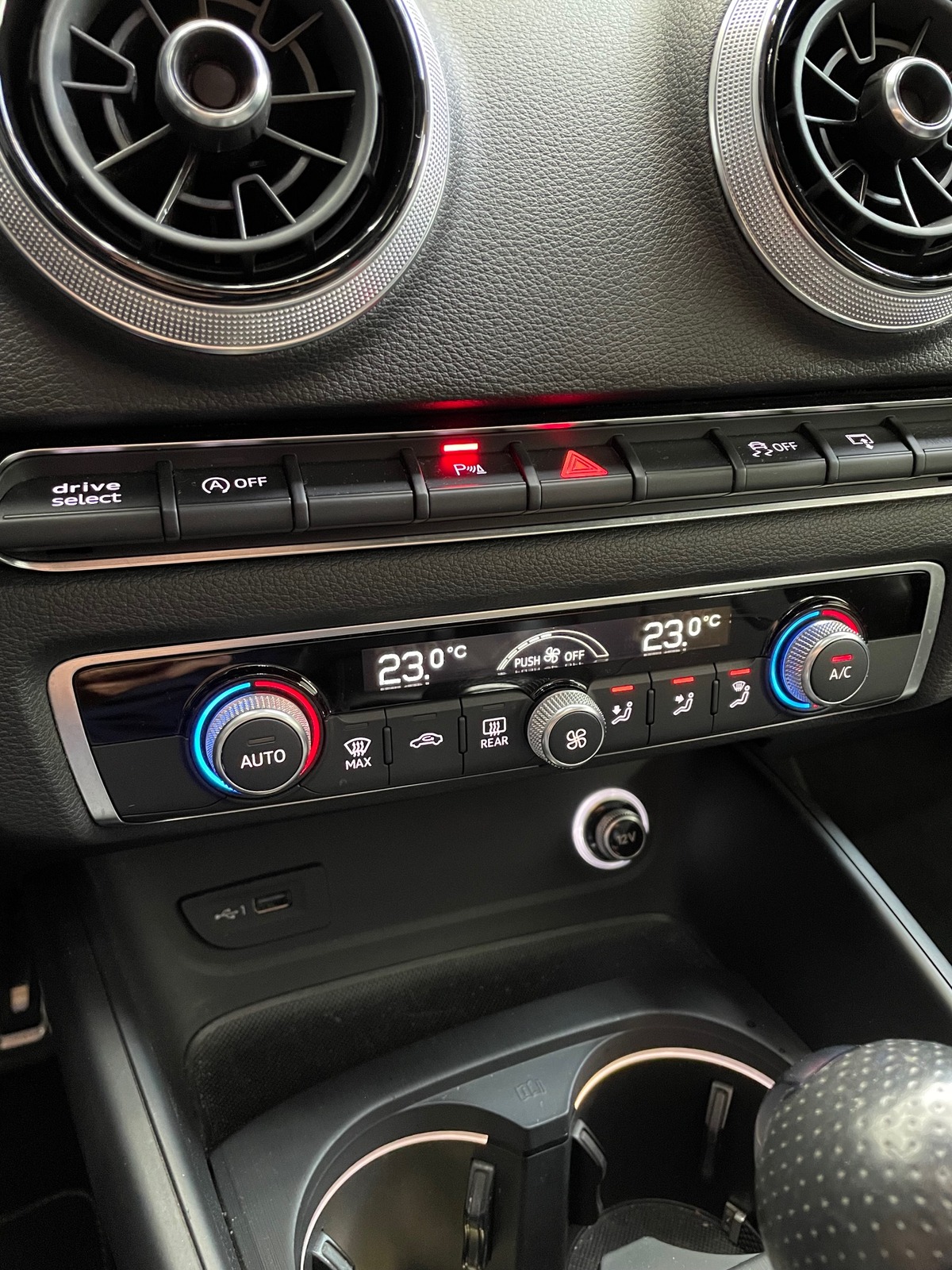 Audi A3 35 TFSI 150ch S Line S Tronic Sportback - Garantie 12 mois ✅