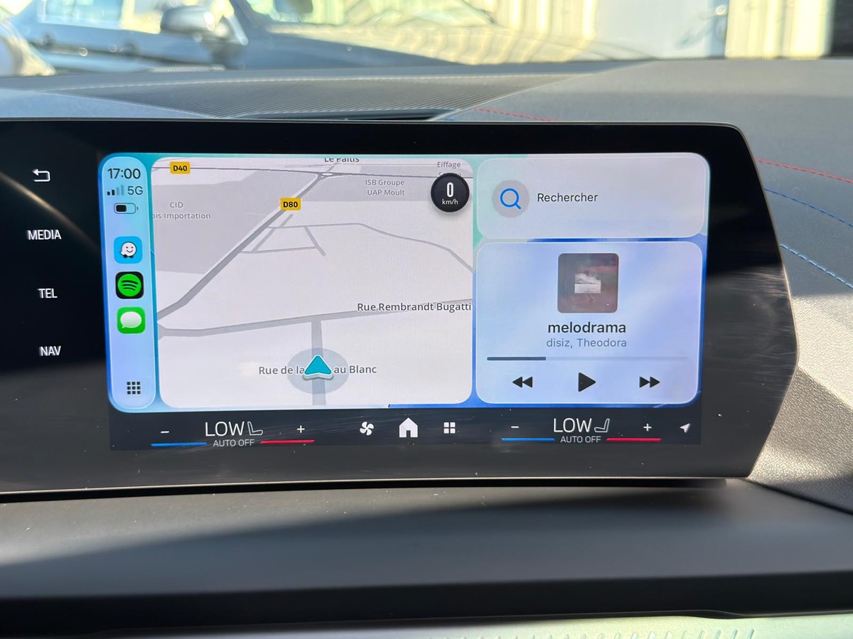 Bmw Série 1 120 iA Msport / Toit panoramique / Attelage / CarPlay / Caméra de recul