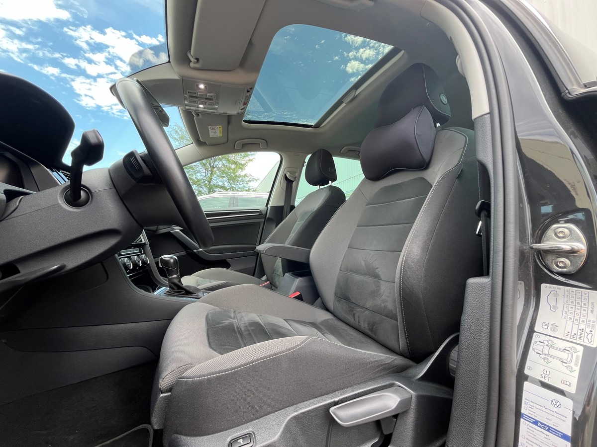 Volkswagen Golf VII 1.5 TSI 150ch DSG7 R-LINE, SUIVI COMPLET VOLKSWAGEN, SIEGES CHAUFFANT