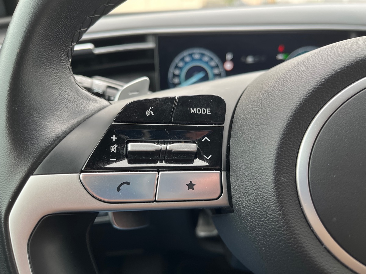 Hyundai Tucson 1.6 Hybrid 230 Intuitive, Suivi complet Hyundai, Attelage Amovible, CarPlay