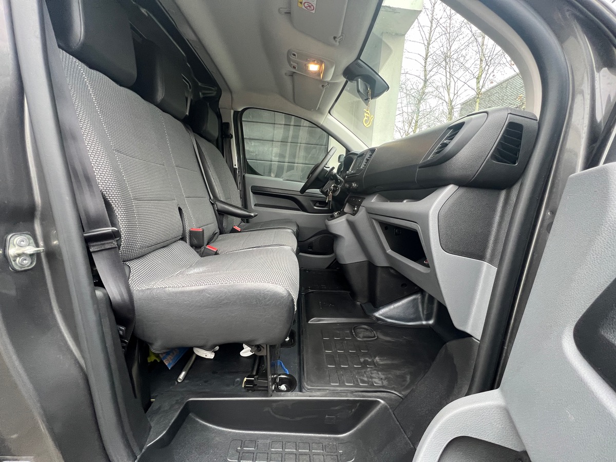 Peugeot Expert Fg Asphalt 2.0 Blue HDI 120 EAT8 Tole Standard TVA Récupérable