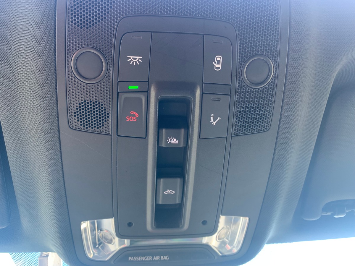 Audi Q3 150 ch | S line | Toit ouvrant | Caméra de recul | Apple car play | Attelage | Régulateur