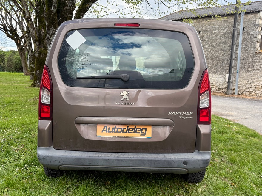 Peugeot Partner TEEPEE 1.6 HDI 92CV - DISTRIBUTION FAIT
