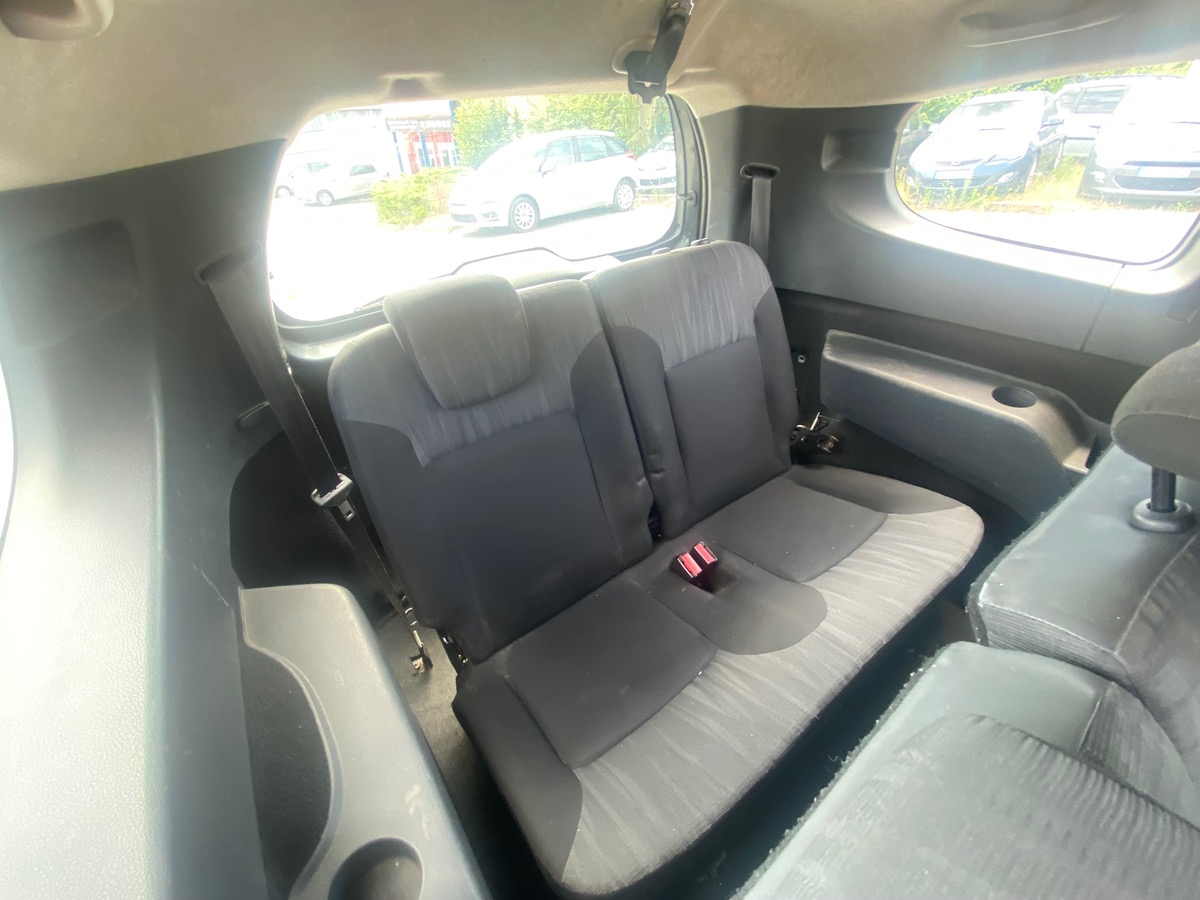 Dacia Lodgy 1.5 dci 110cv 7 places bon état a saisir
