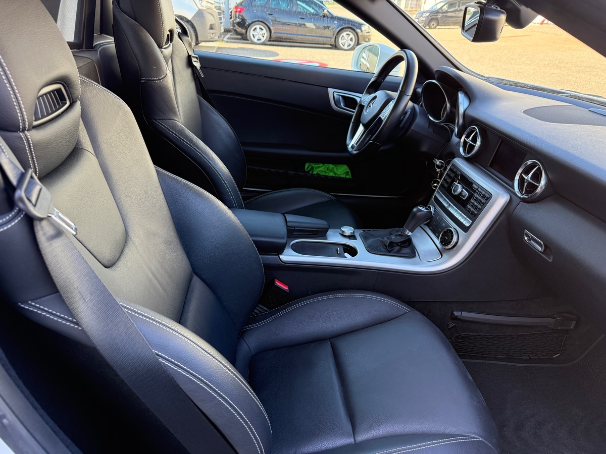 Mercedes-Benz Classe SLK 250 CDI 204 CV Pack AMG, Première main, Suivi Complet Mercedes