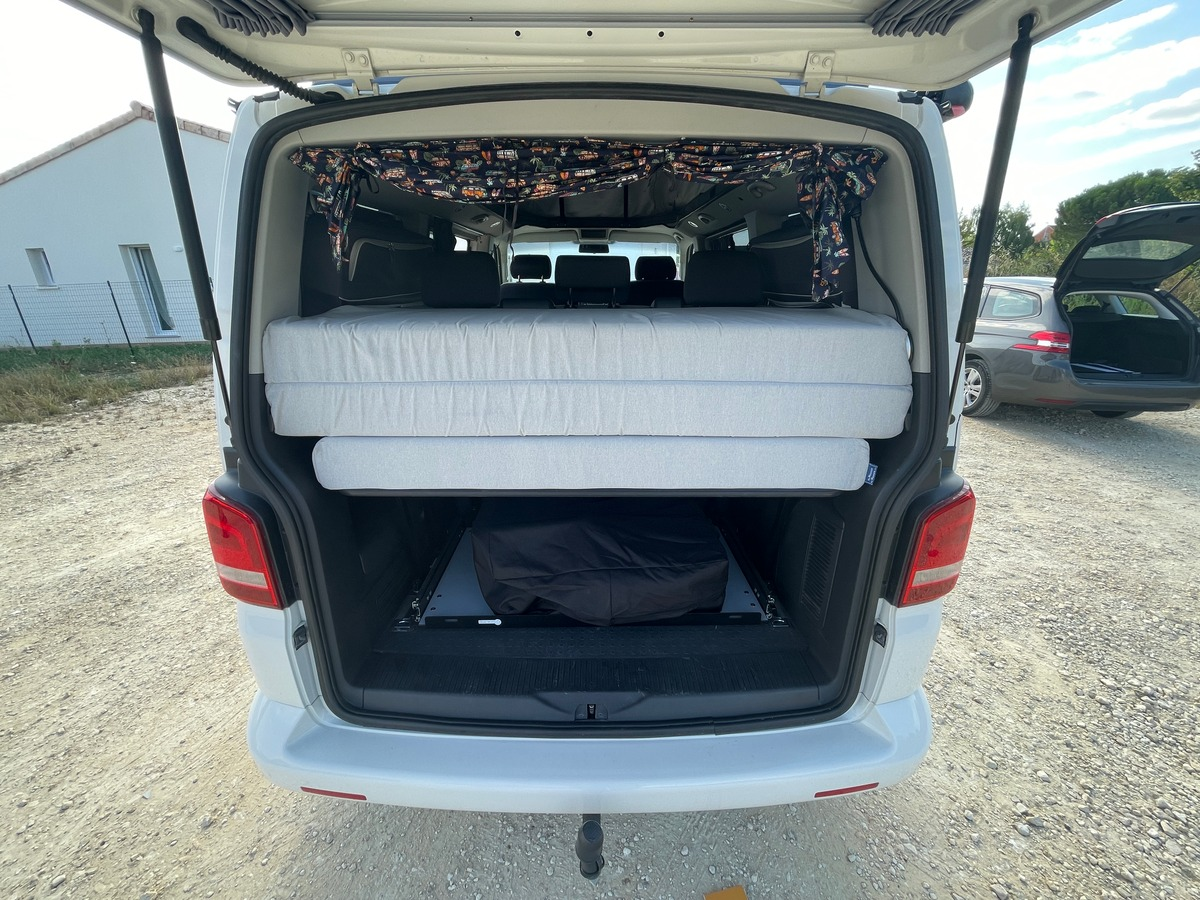 Volkswagen Multivan Multivan STARLINE 2.0 TDI 140 Court 7 places avec équipement caravaning