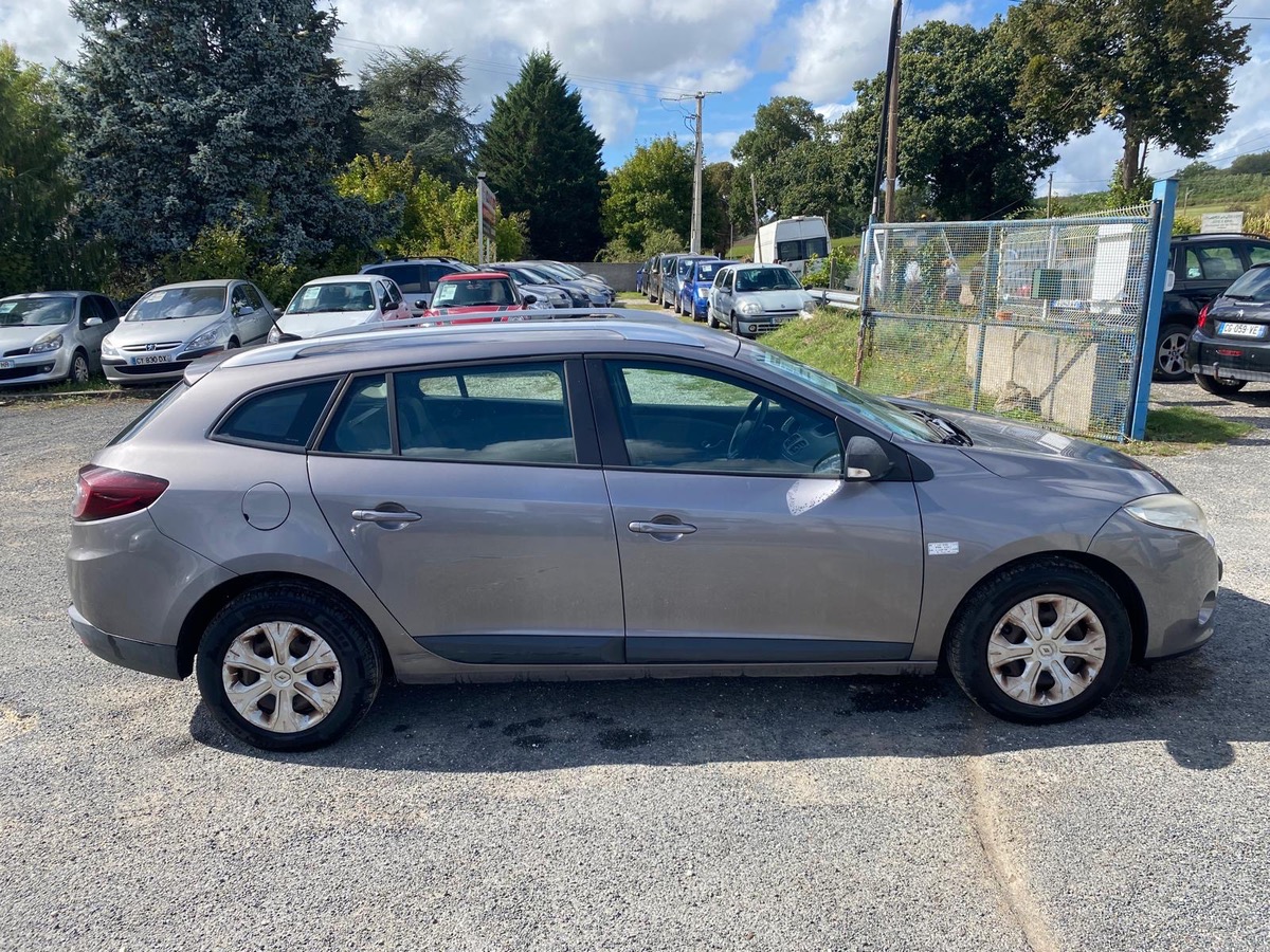 RENAULT Megane 3 estate 1.5 dci 105cv 235695km