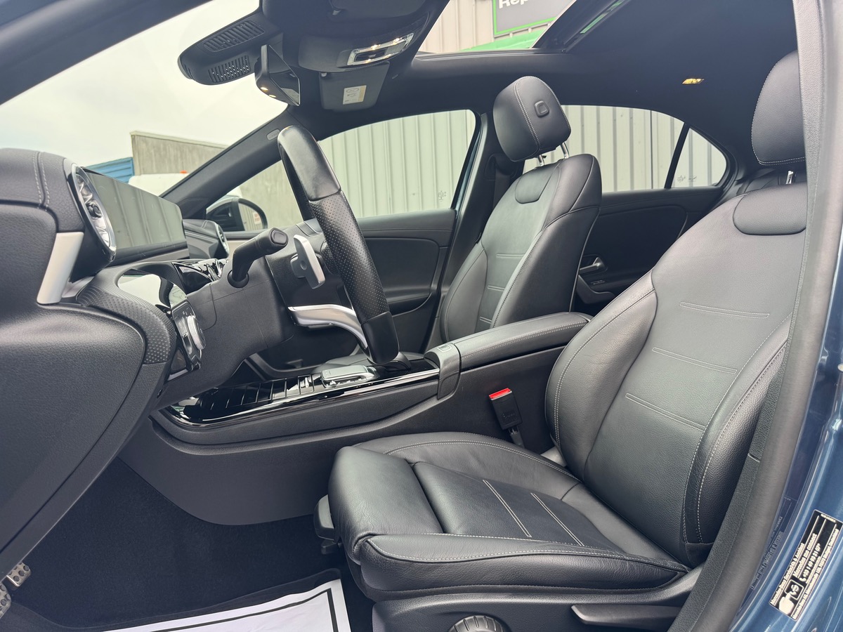 Mercedes Benz Classe A 200D AMG LINE 8G-DCT + TOIT OUVRANT
