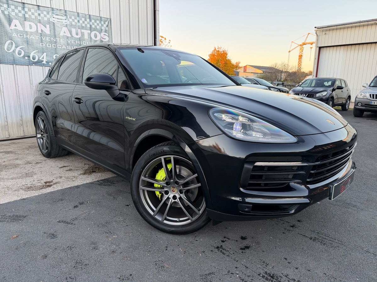 Porsche Cayenne E-Hybrid 3.0 V6 462 ch Tiptronic BVA S/ Véhicule Français/ Toit Ouvrant/GTIE 12 MOIS