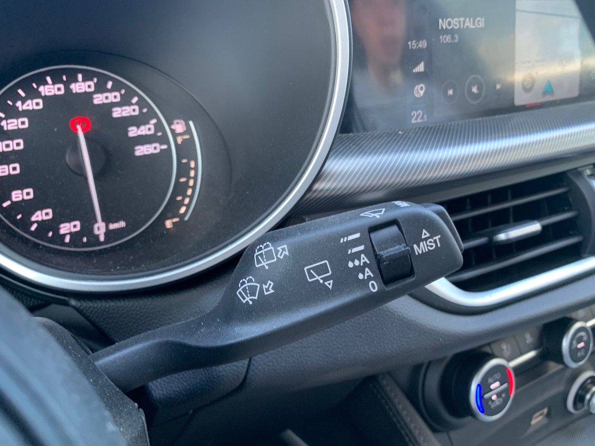 Alfa Romeo Stelvio 190 ch | Sprint | Caméra recul | Apple car Play | Coffre assisté électriquement