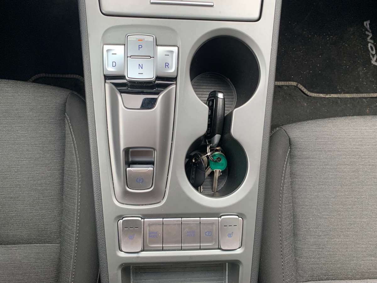 Hyundai Kona 136 | Creative | Caméra recul | Affichage tête haute | Assistance maintien trajectoire