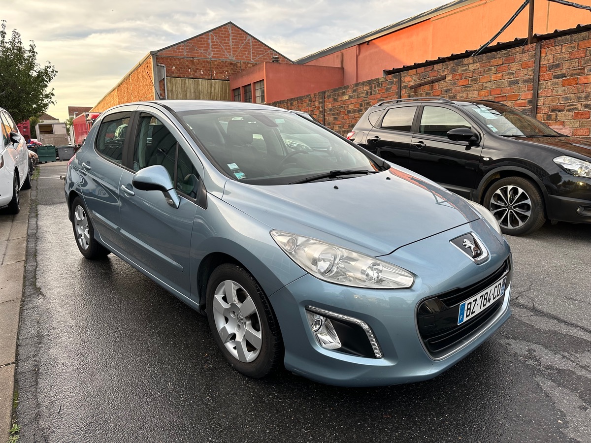 Peugeot 308 1.6 HDI 92 CV 1er main 4X 