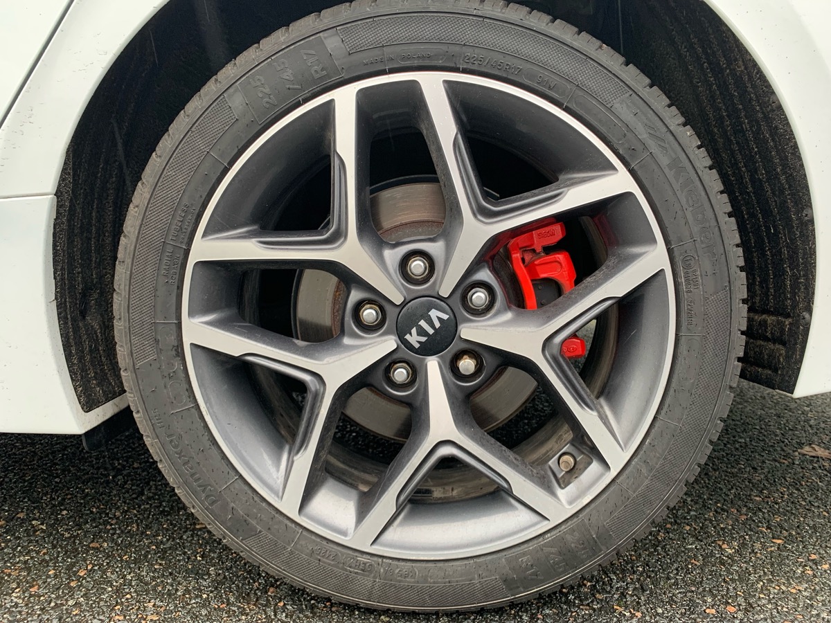 Kia ProCeed 140 ch | GT LINE PREMIUM | Caméra recul | Toit ouvrant | Démarrage sans clé | Phares LED