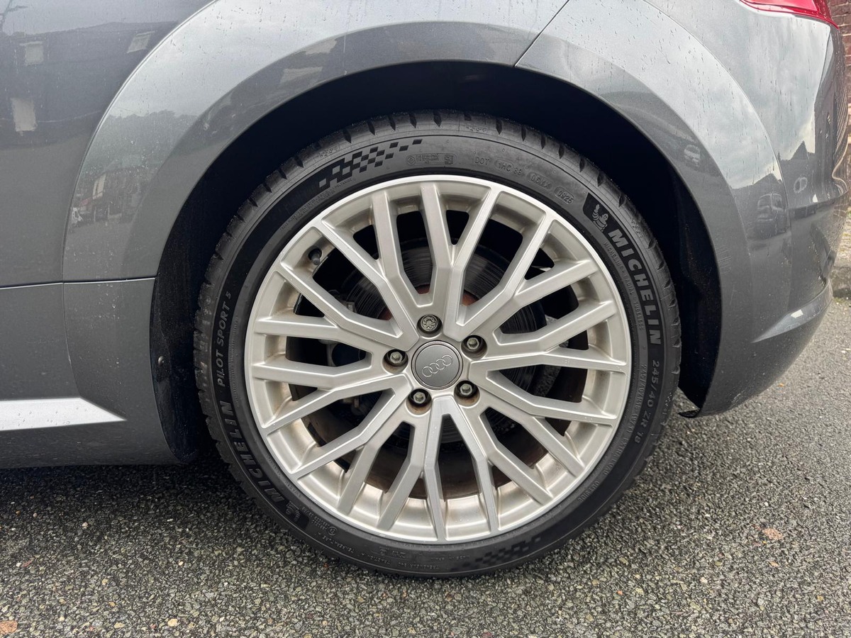 Audi TT MK3 230CV 2.0 TFSI Quattro - Française - S-Tronic - S-Line