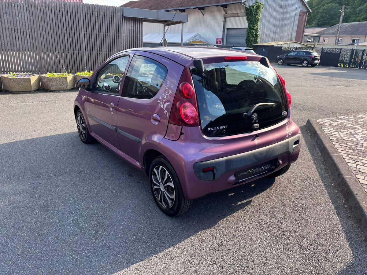 Peugeot 107 1.0 68 Envy 5 portes