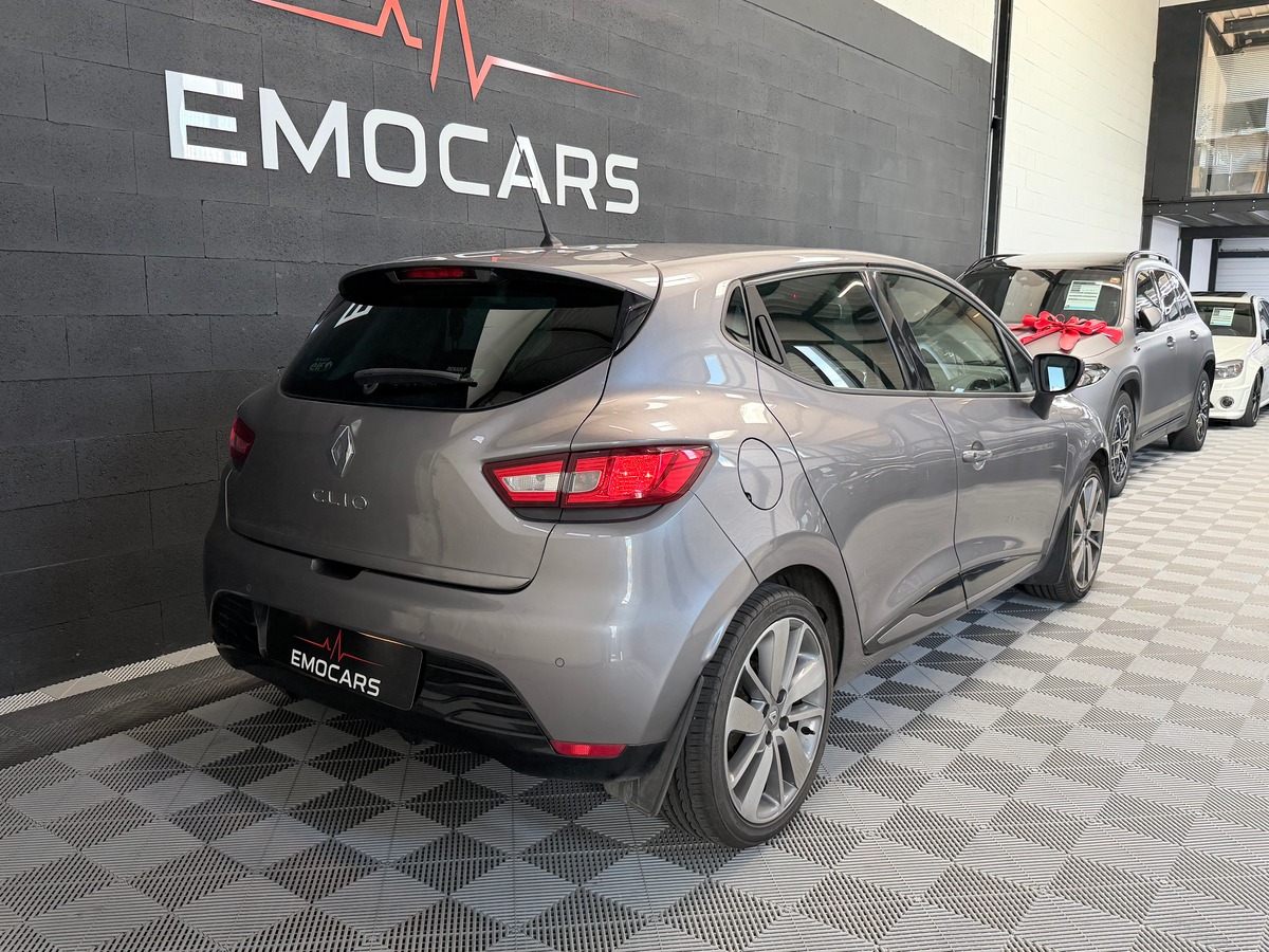 RENAULT Clio 4 1.2 TCE 120 CV BVA INTENS