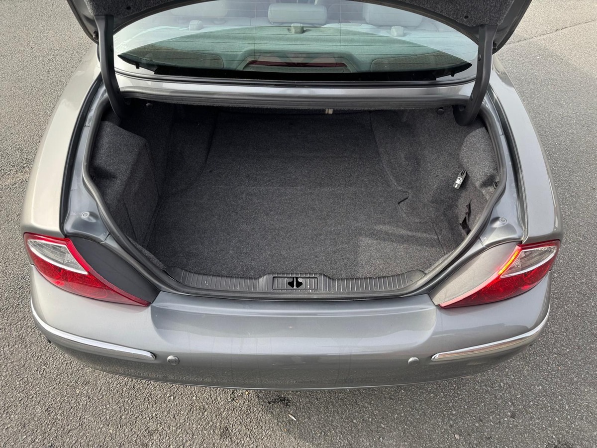 Jaguar S-Type 3.0 V6