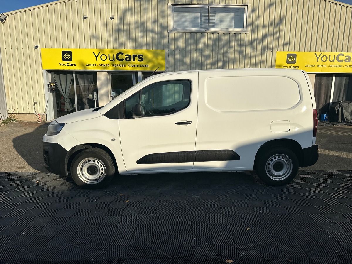 Citroën Berlingo Utilitaire M 1.5 BlueHDi 102 cv RIEN A PREVOIR - CARPLAY - CAMERA DE RECUL