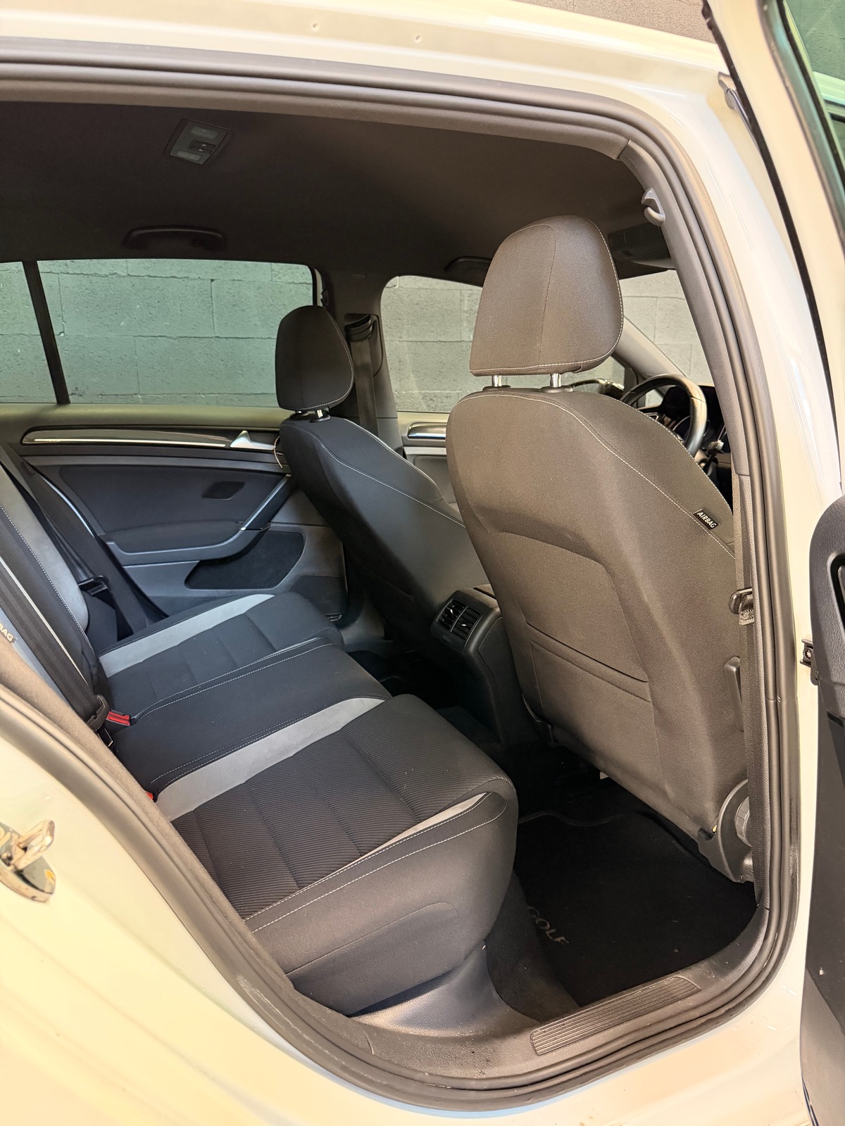 Volkswagen Golf 7 R 300 4 MOTION