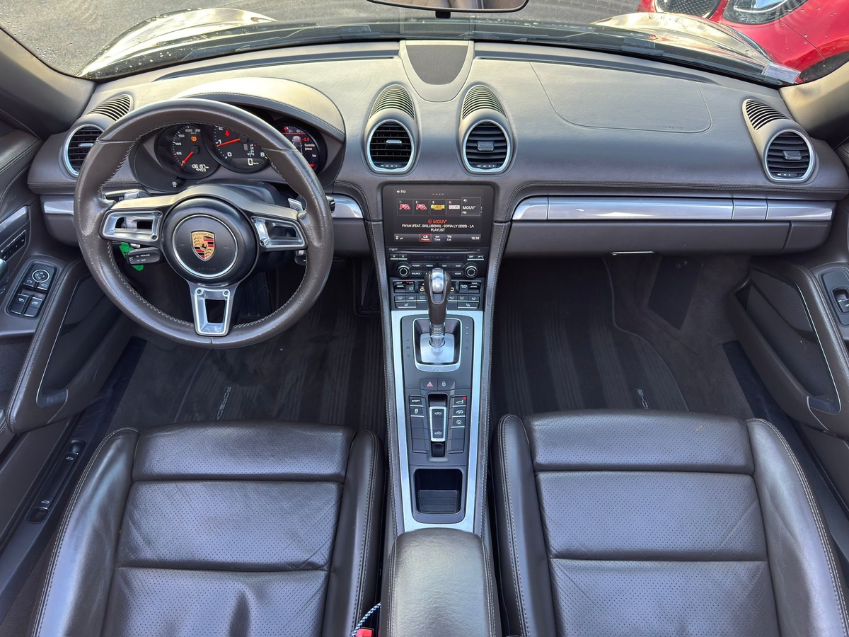 Porsche 718 2.0 PDK 300ch Boxster