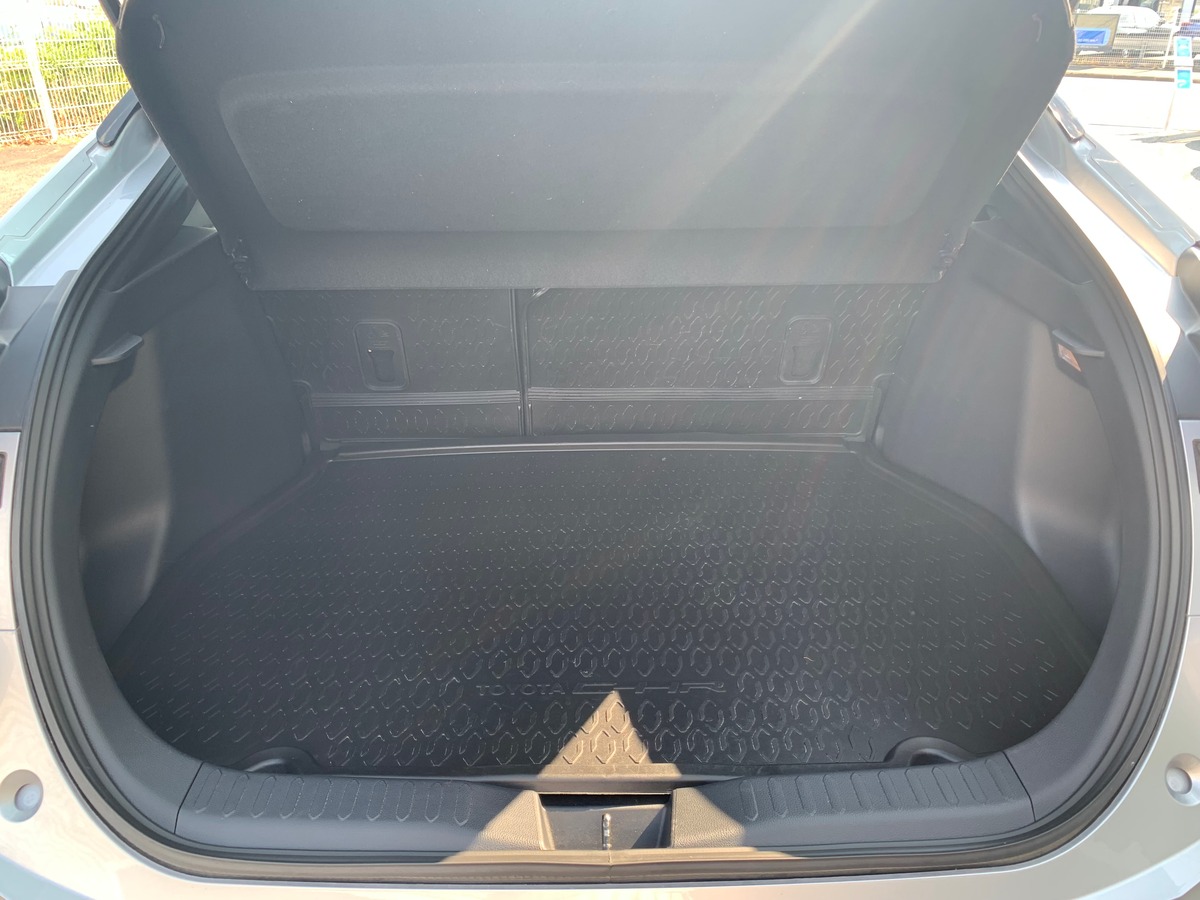 Toyota TOYOTA C HR 140 ch | Apple car Play Android Auto | Caméra de recul | Régulateur de vitesse