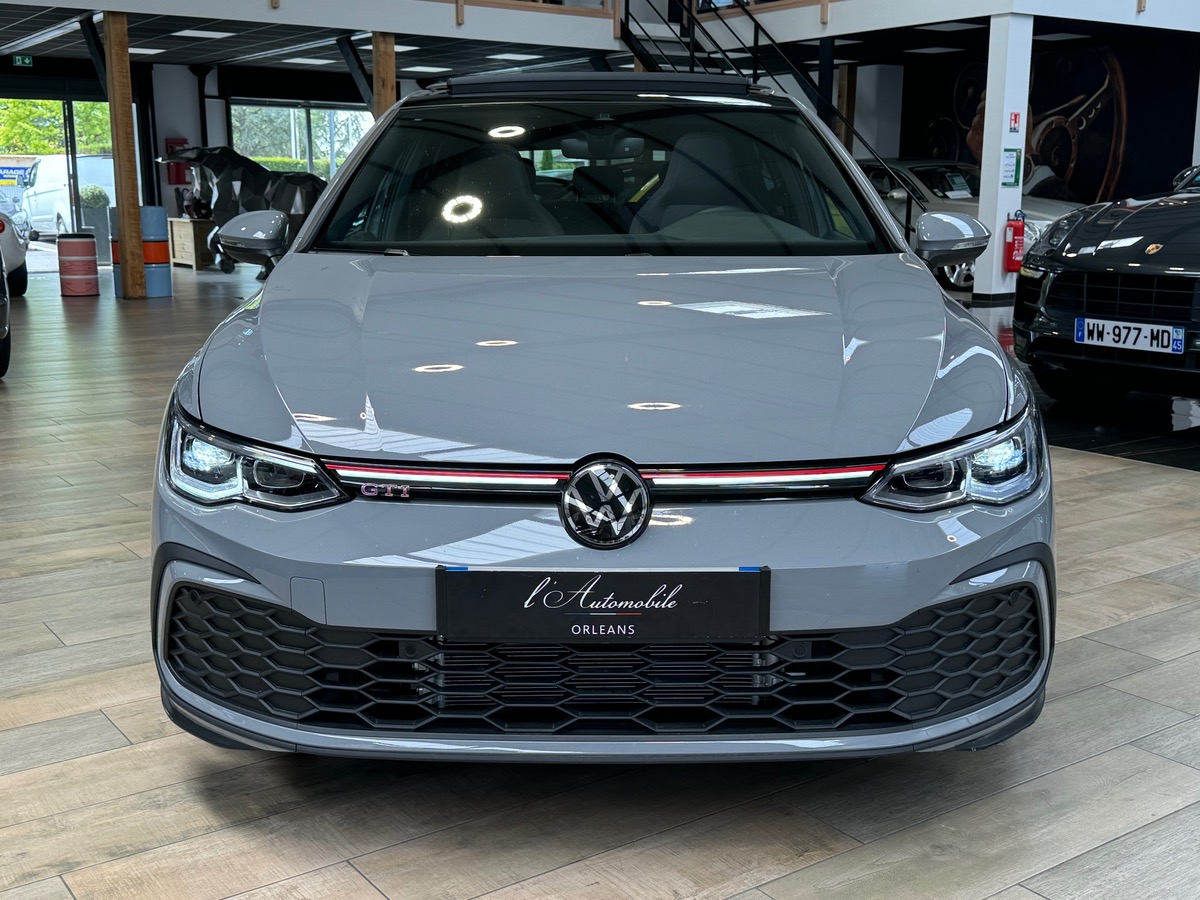 Volkswagen Golf VIII GTI 2.0L TSi 245CV DSG7 - GARANTIE VW - TO/CARPLAY/SIEGES CHAUFFANTS