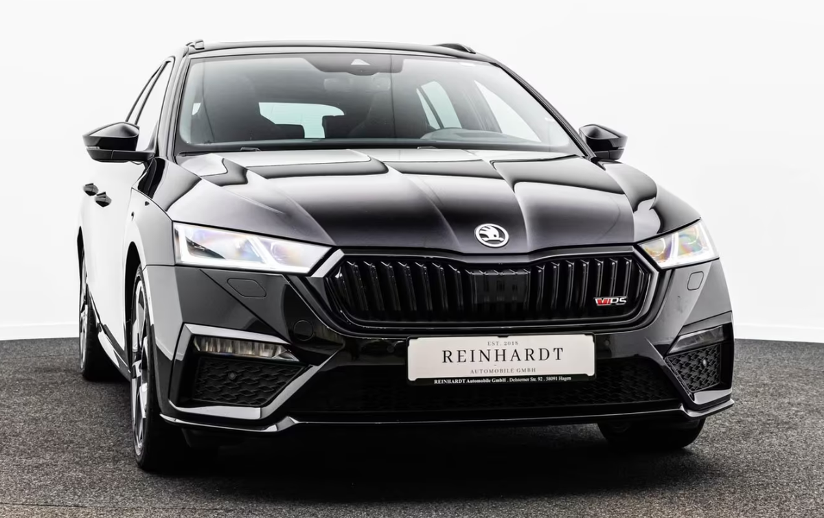 Skoda Octavia Combi 2.0 TDI 200ch RS DSG7/Toit ouvrant/Attelage/Caméra/Matrix/Aff tête haute/Canton