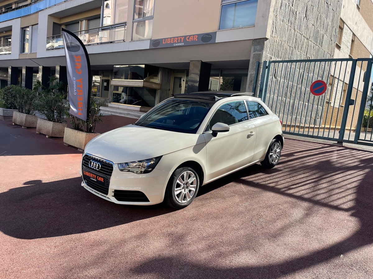 Audi A1 1.4 tfsi 122CV TOIT OUVRANT