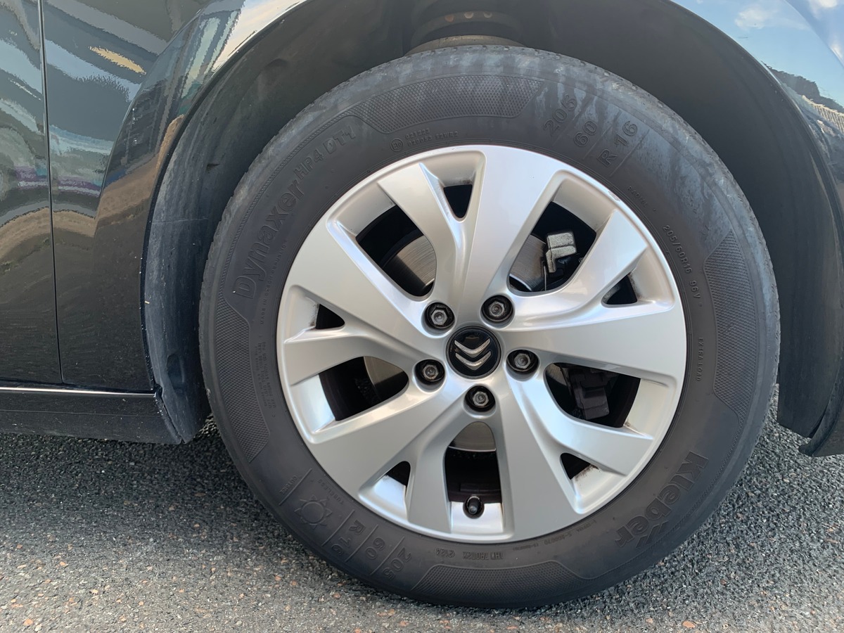 Citroën C4 SpaceTourer 120 chevaux | Live | Régulateur vitesse | Apple car Play Android auto | GPS