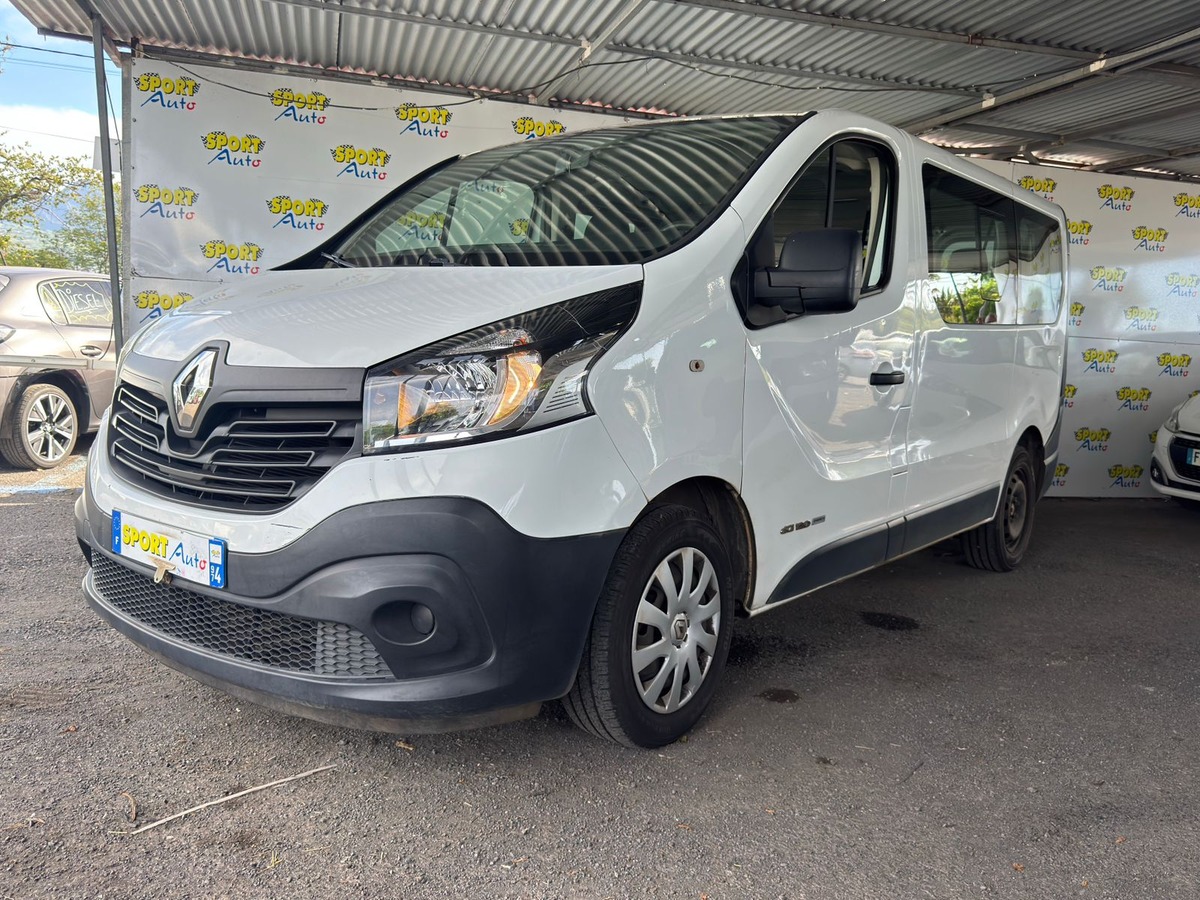 RENAULT Trafic D