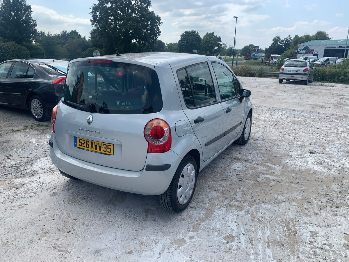 RENAULT Modus 1.5 dci 65CH 66028KM