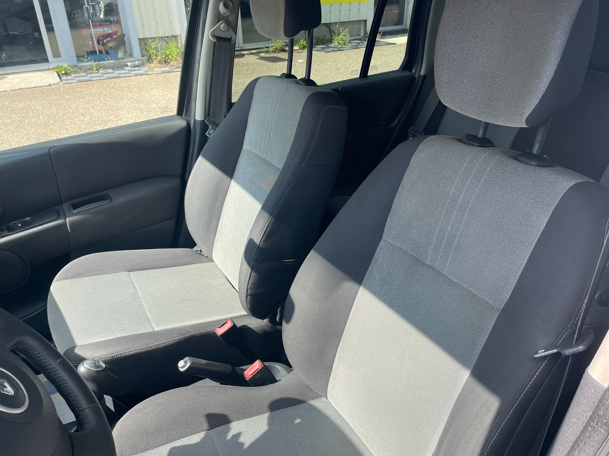 RENAULT Grand Modus 1.5 DCI 86CV RIEN A PREVOIR - COURROIE DE DISTRIBUTION OK - CLIMATISATION AUTO