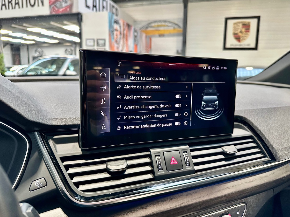 Audi Q5 II (2) Sportback 50 TFSIE 299 Avus Quattro S Tronic 7 c