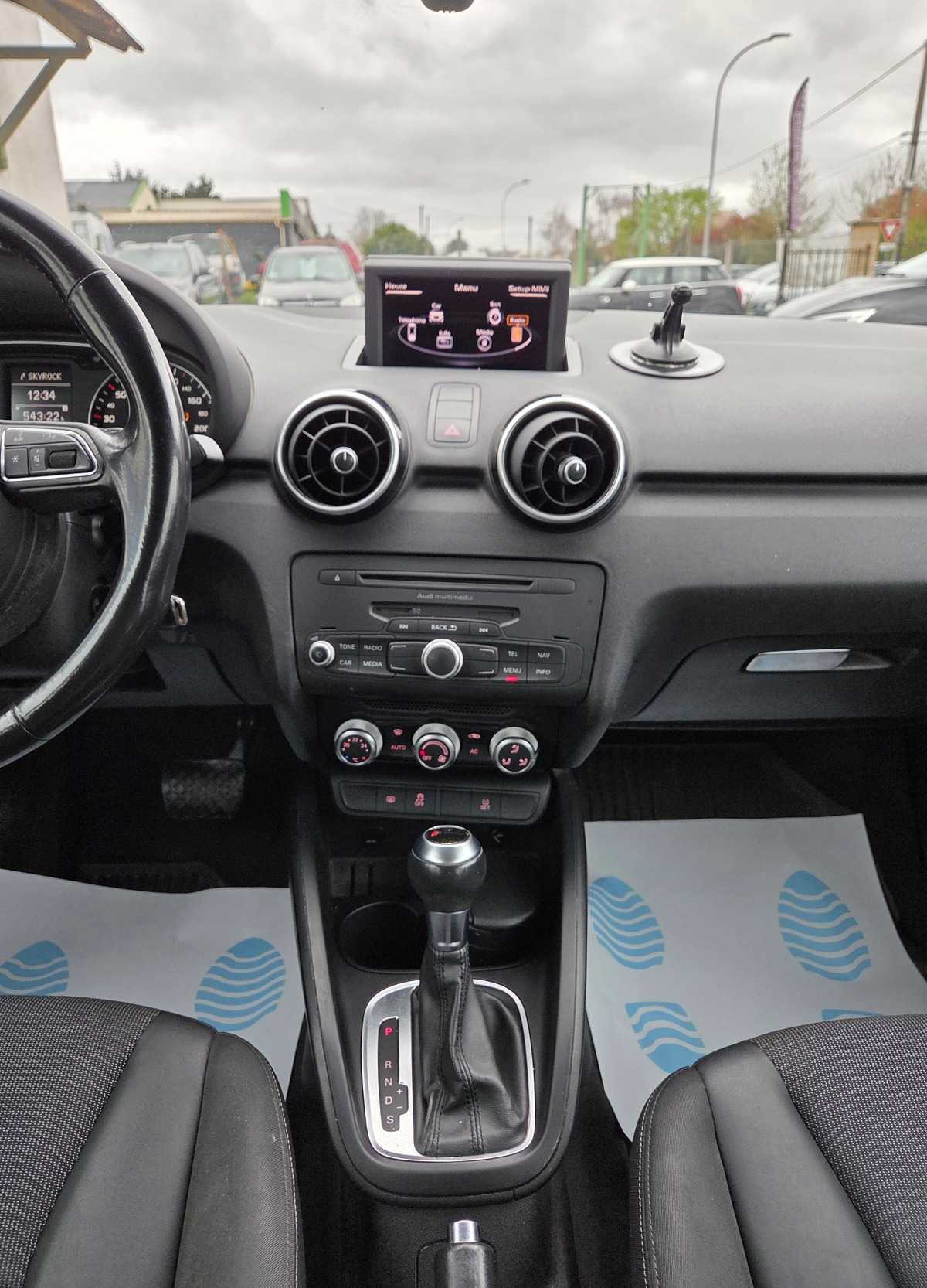 Audi A1 1.6  TDI 90 CV /BOITE AUTOMATIQUE