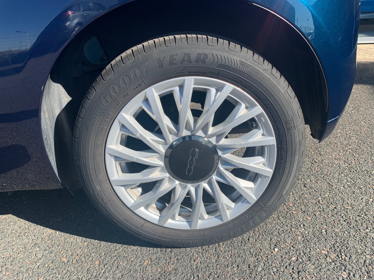 Fiat 500 70 chevaux | Lounge | Régulateur de vitesse | Uconnect | Radar de stationnement arrière