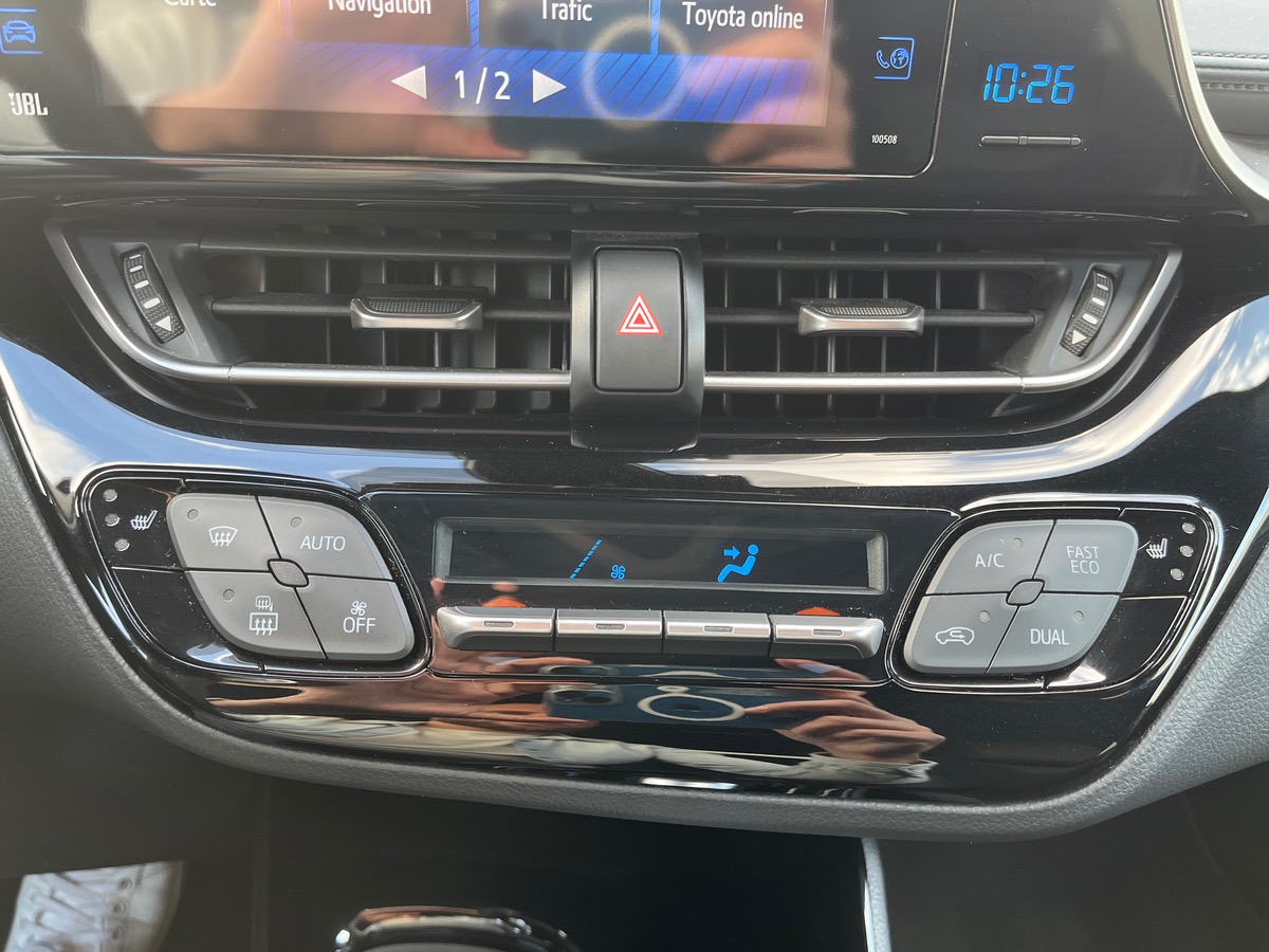 Toyota C HR 1.8 HYBRIDE 122ch COLLECTION, Cuir Alcantara, Sièges chauffants, Caméra de recul, JBL
