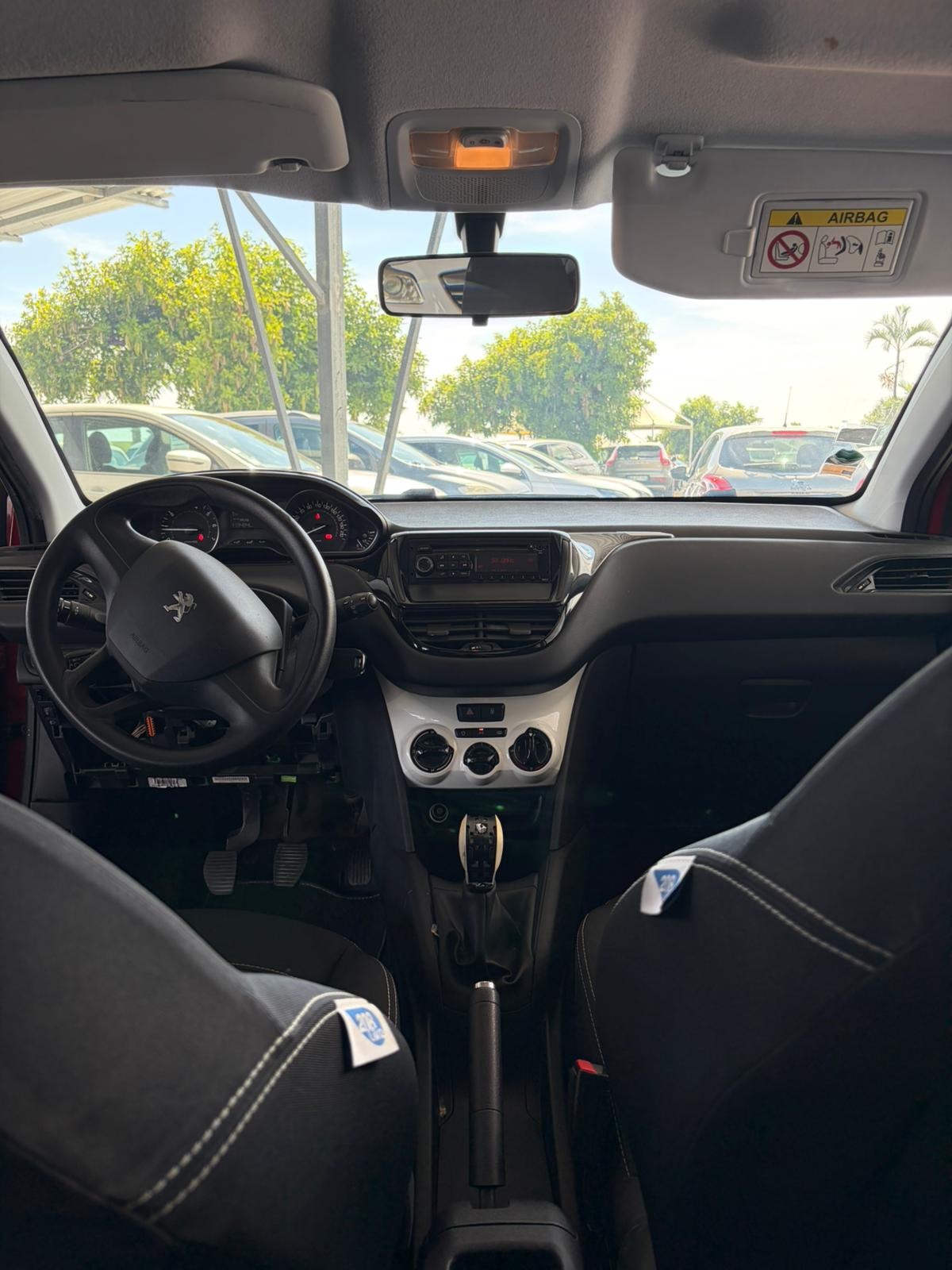 Peugeot 208 1.0 ptec