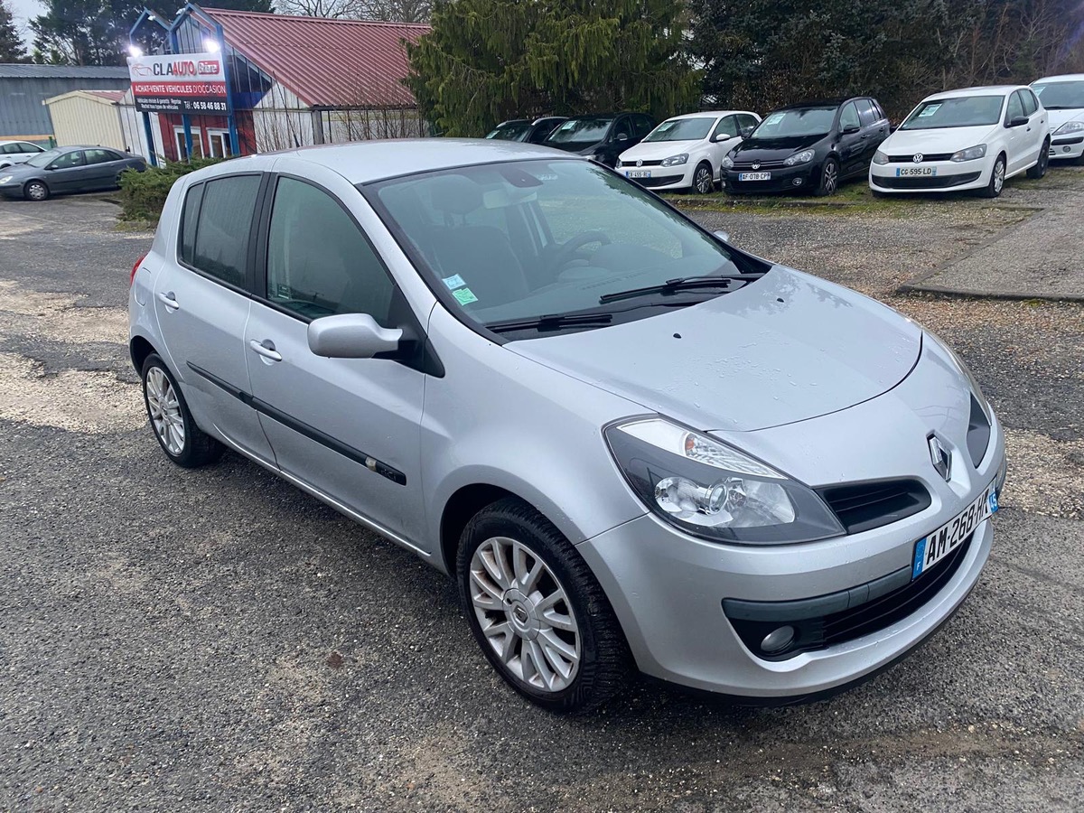 RENAULT Clio 1.5 dci 105cv privilège 259210km boite 6 vitesse