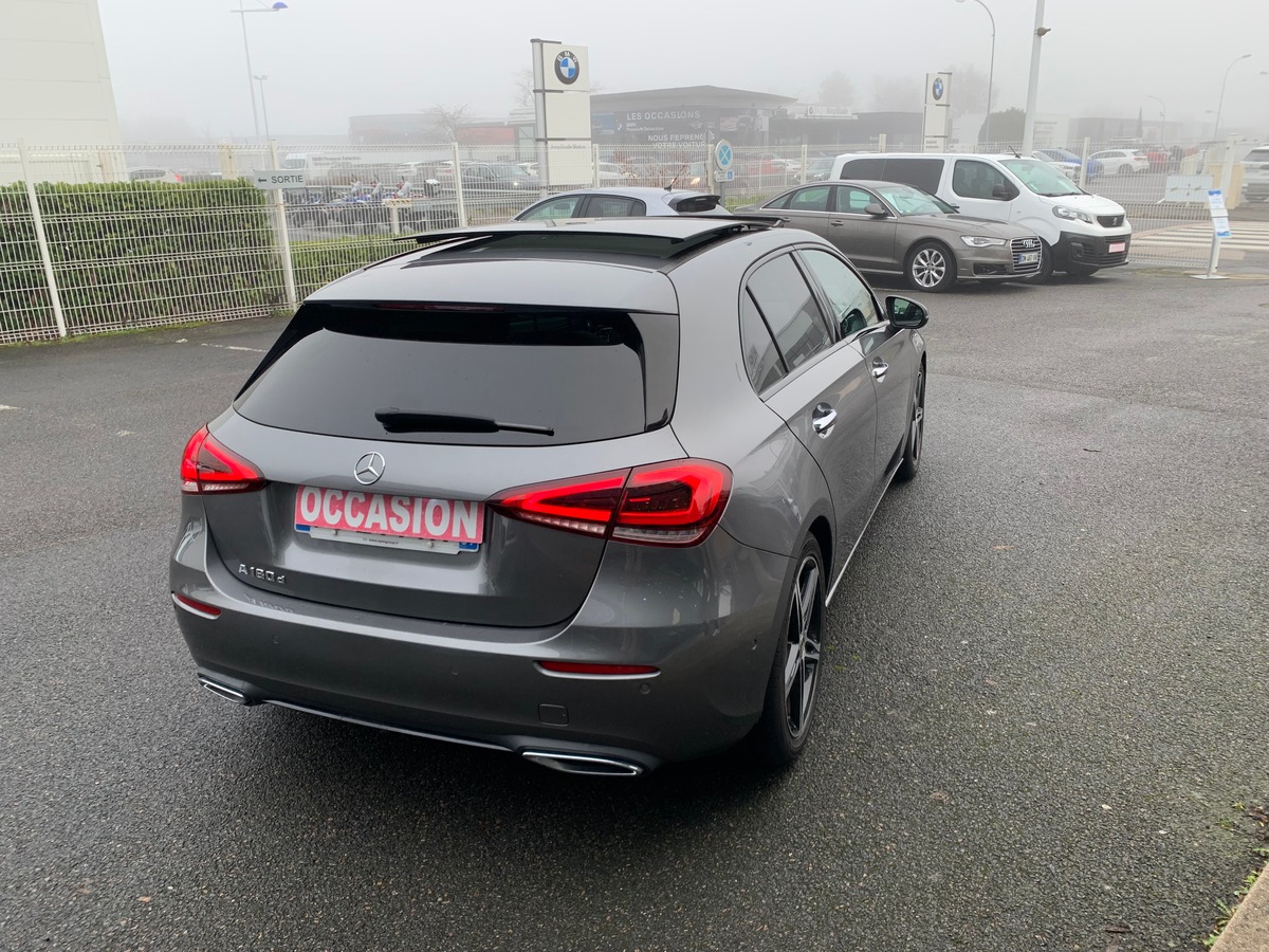 Mercedes-Benz Classe A 116 ch | Progressive line | Pack Sport Black | Pack Premium Plus | Toit pano