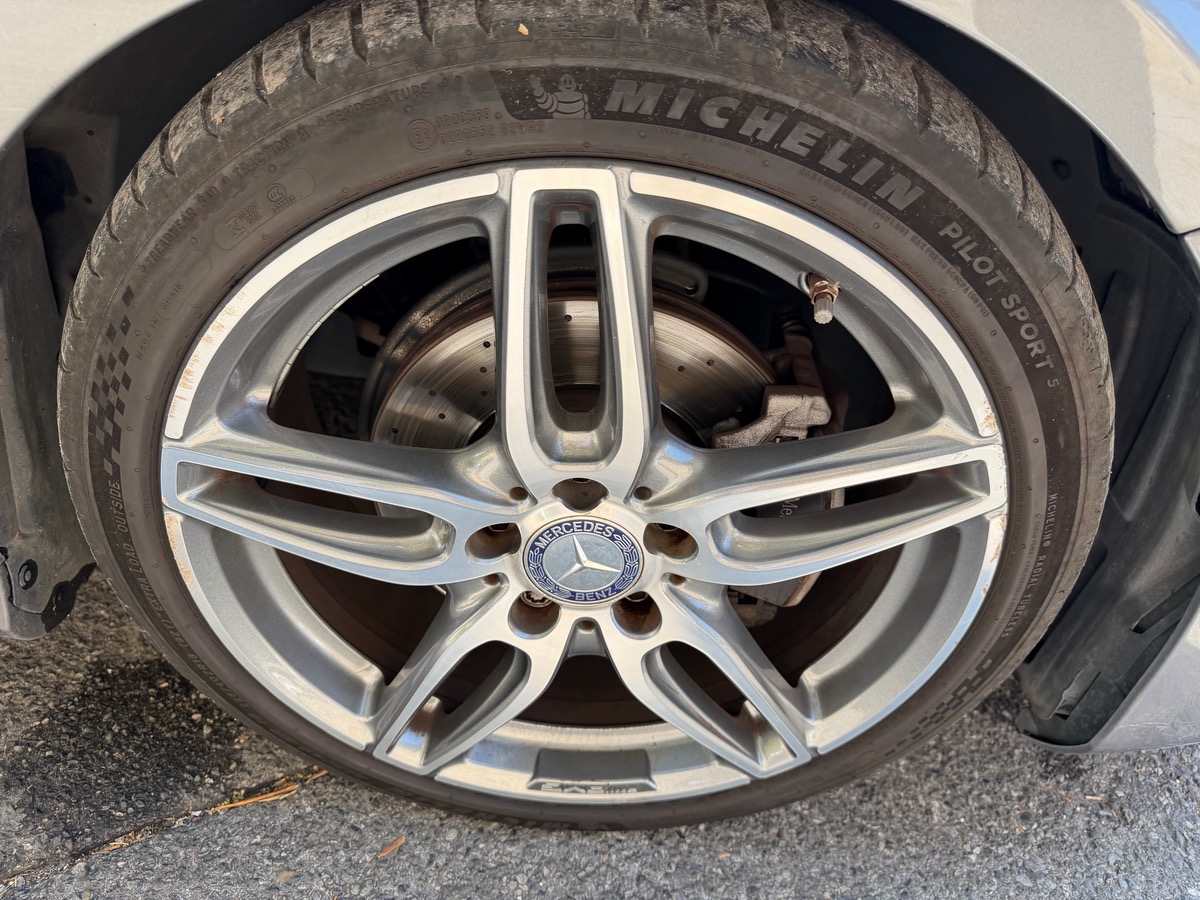 Mercedes Benz Classe A 200 CDI 2.1 CDI 136 CV / Pack AMG / Fascination / Phase 2 /Caméra /Jantes AMG